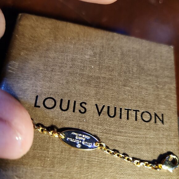 Authentic LOUIS VUITTON Essential V California Dreaming Bracelet Gold M69580 - Picture 8 of 8
